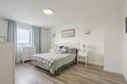 810 Turnberry Cove, Niverville, MB R0A0A1 Photo 9