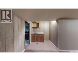 311 Pottery Street, Eastend, SK S0N0T0 Photo 34