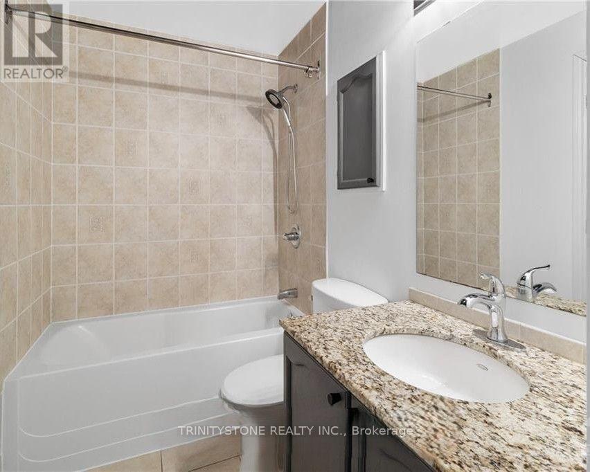 #121 205 BOLTON STREET - Image 20
