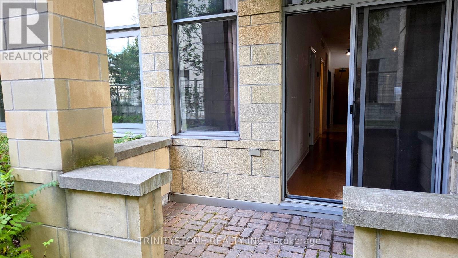 #121 205 BOLTON STREET - Image 31