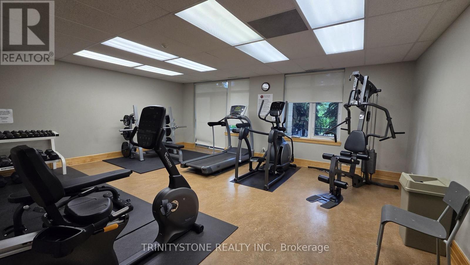 #121 205 BOLTON STREET - Image 34