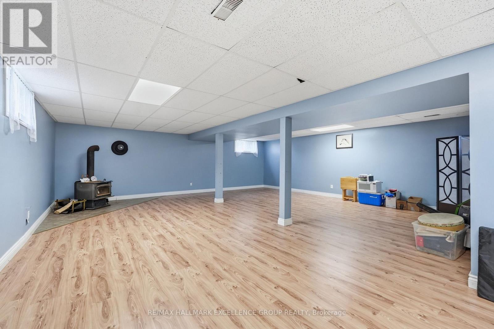 3160 DUNNING ROAD - Image 22