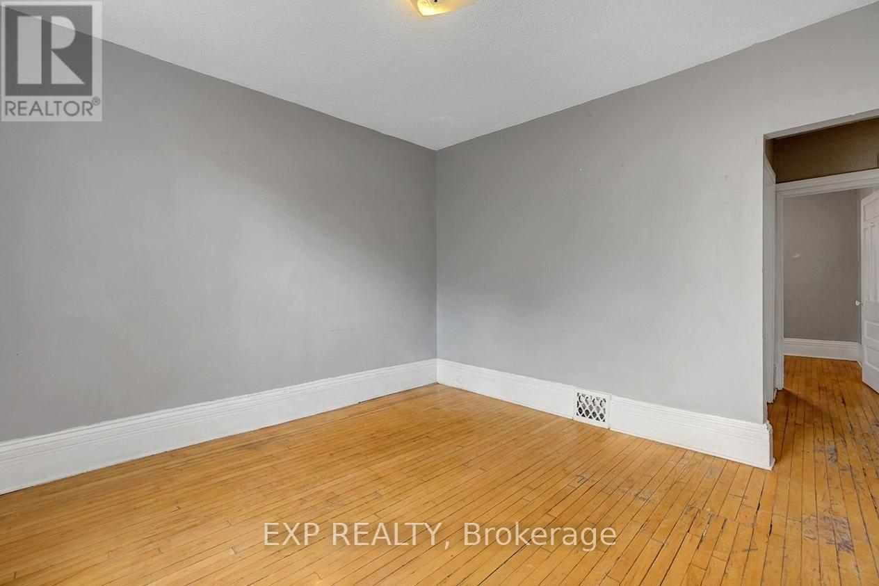 127 OSGOODE STREET - 25