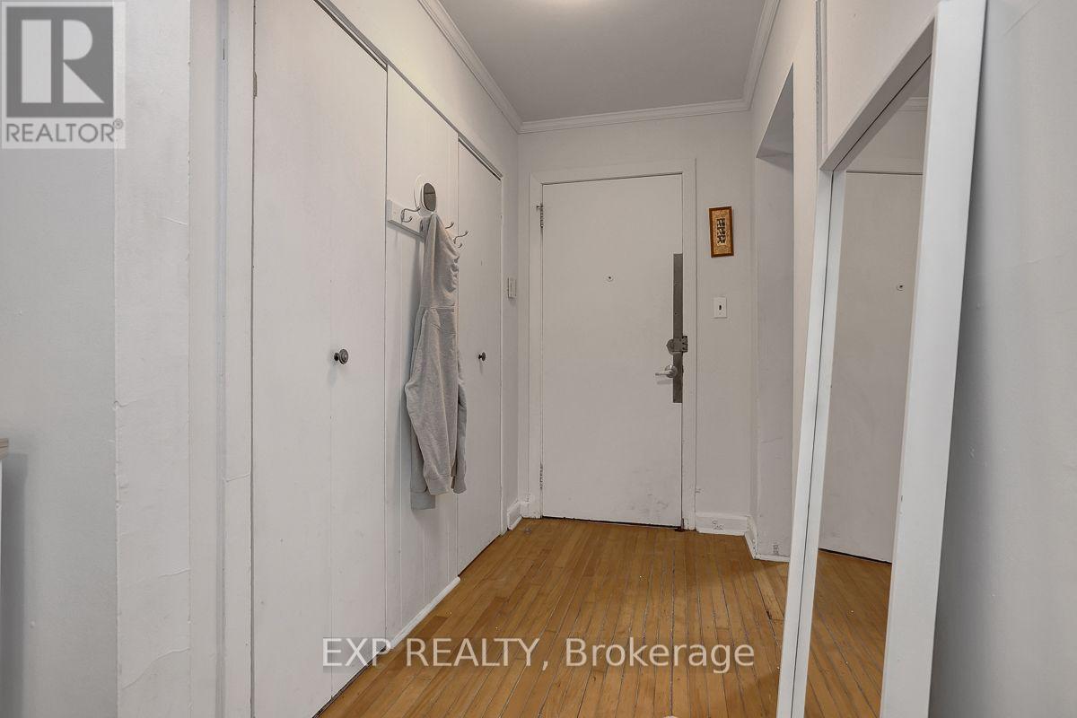 Apt 1 - 3 bed
