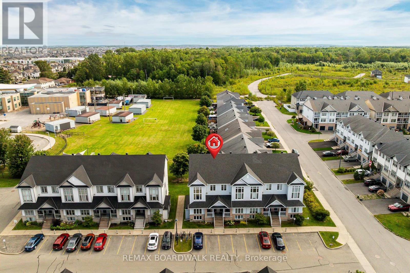Privacy w/No Rear Neighbours backing on Greenspace