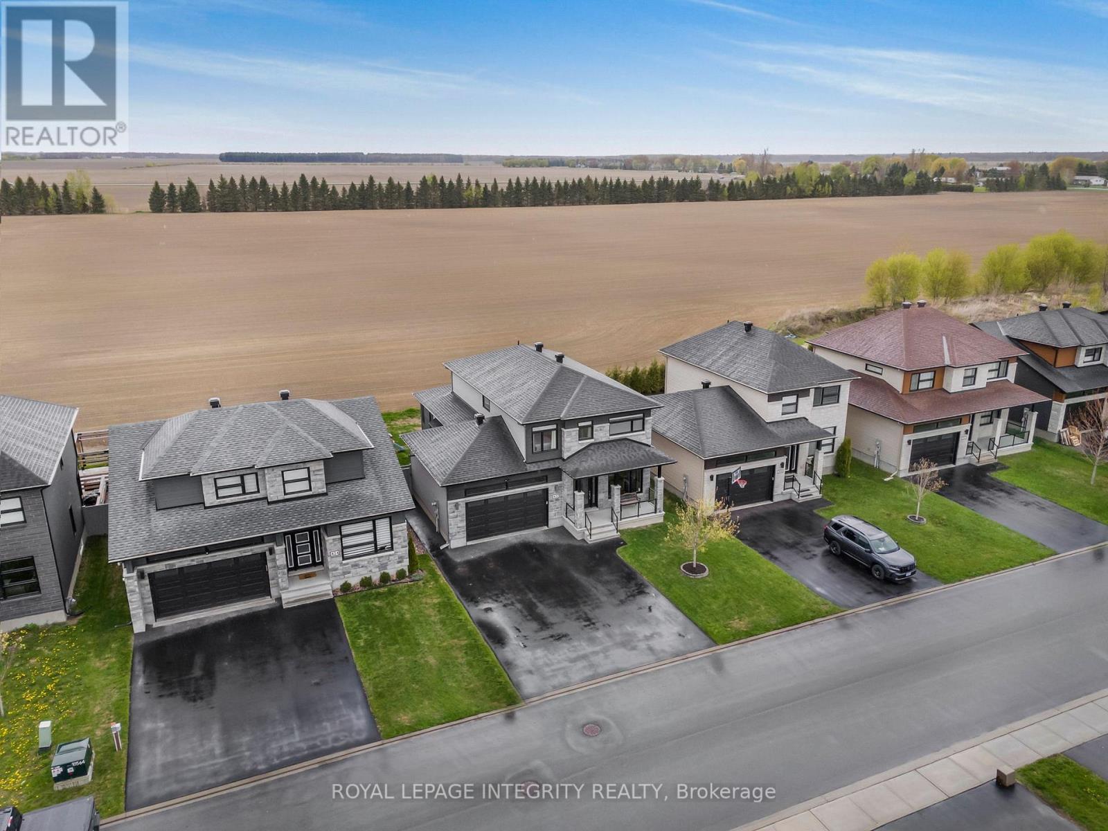 400 COLMAR STREET - Image 36