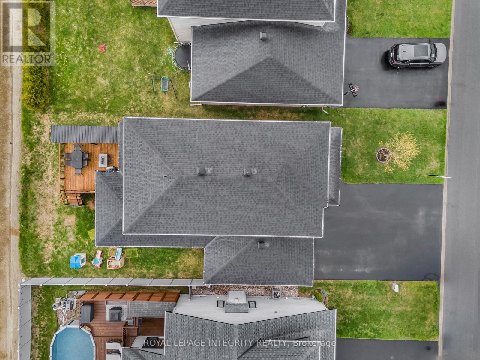 400 COLMAR STREET - Image 37