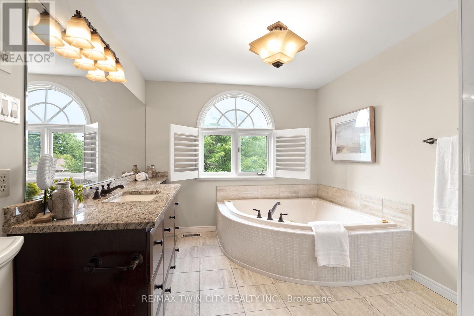 57 YELLOW BIRCH DRIVE - Image 32