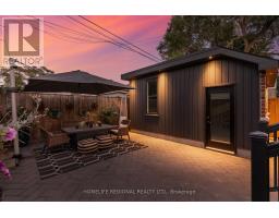 313 Robina Avenue, Toronto, ON M6C3Z2 Photo 43