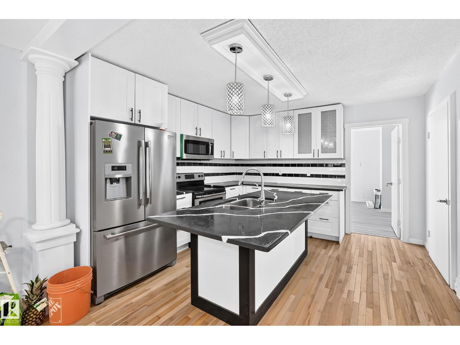 [private address] - Image 4