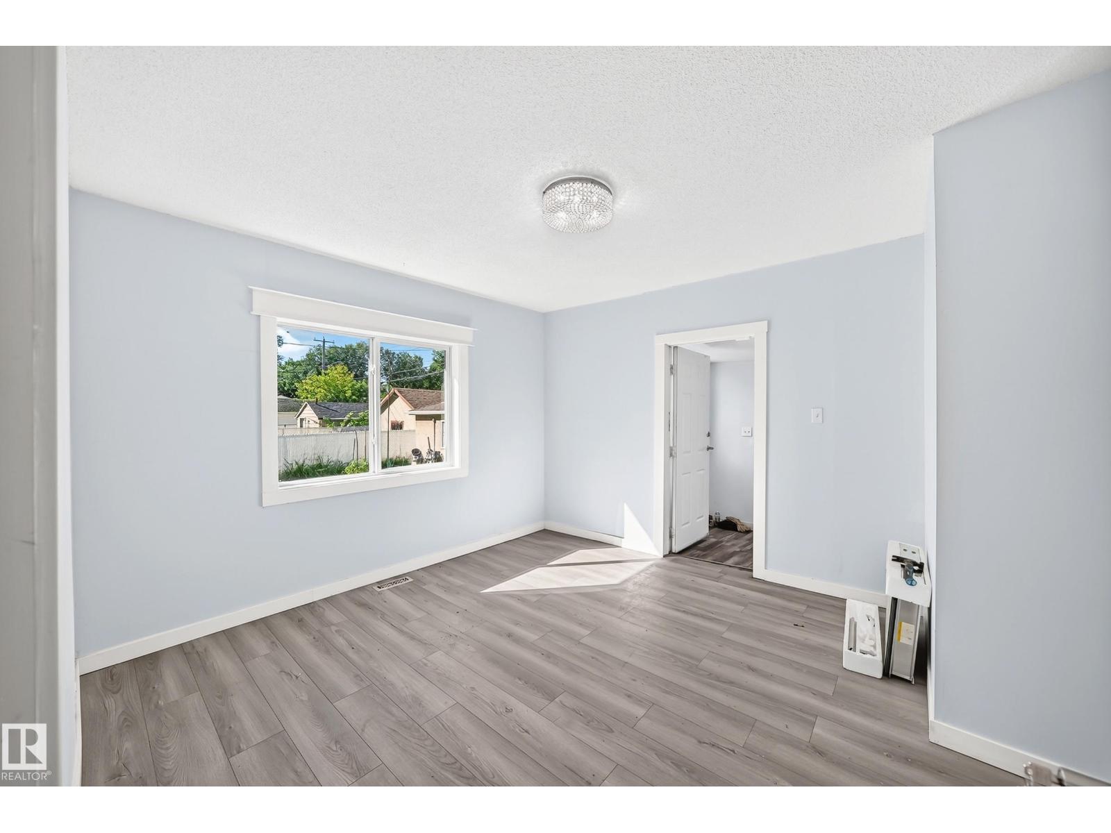 [private address] - Image 14