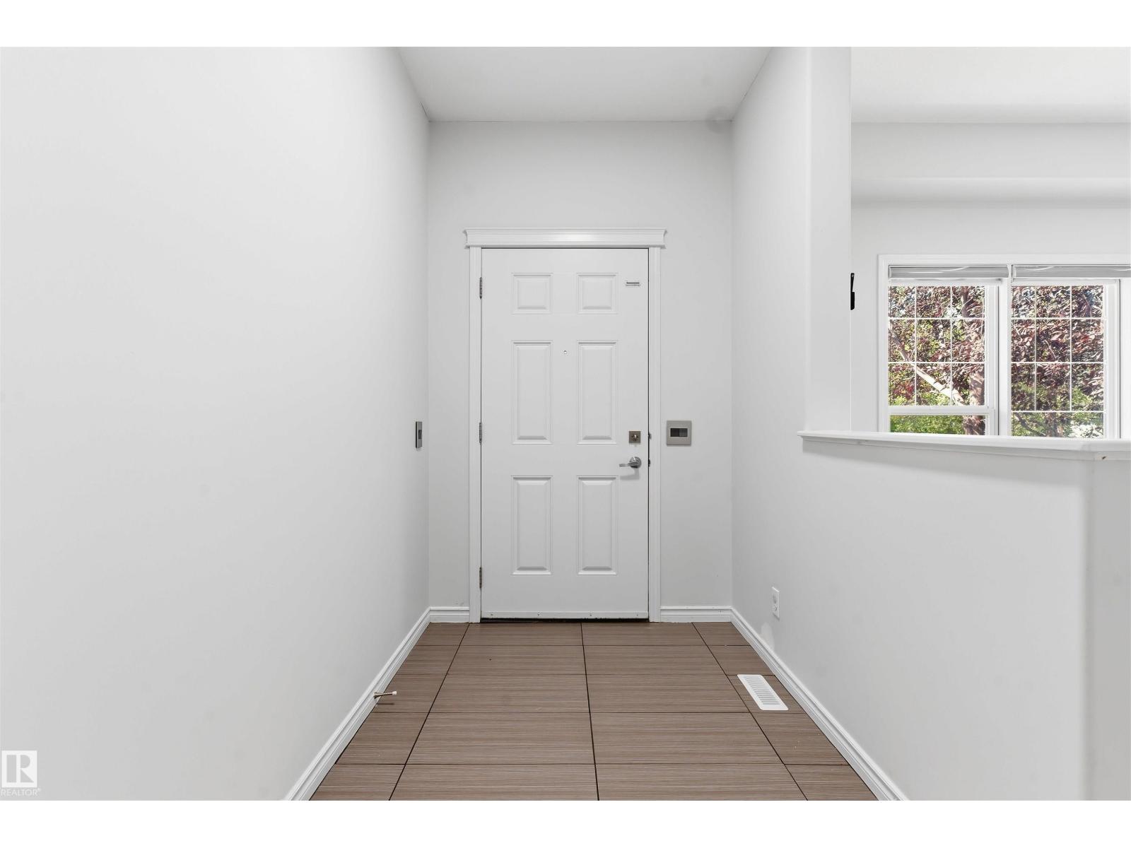 2051 74 ST SW - 3