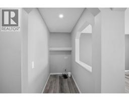 Family room - 84 Cougar Ridge Circle Sw, Calgary, AB T3H5C8 Photo 10