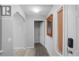 2pc Bathroom - 84 Cougar Ridge Circle Sw, Calgary, AB T3H5C8 Photo 7