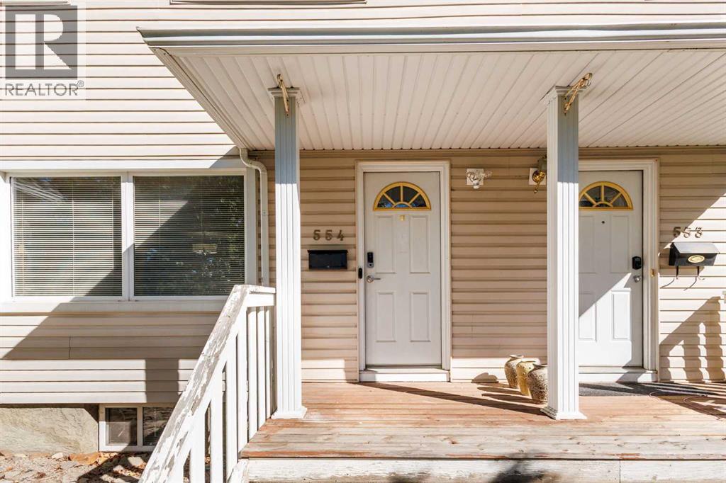 554 Killarney Glen Court SW - 28
