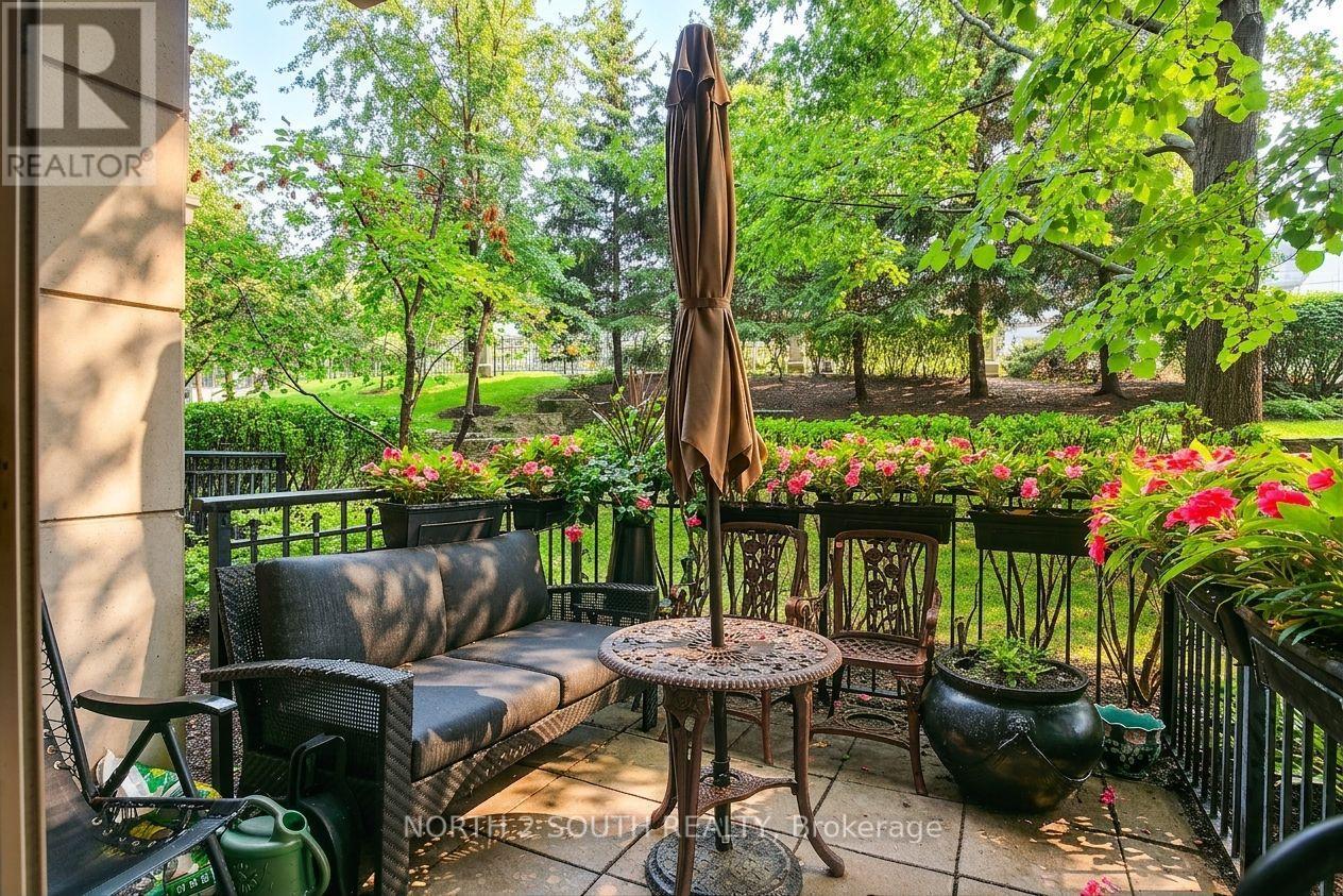 #116 38 WILLIAM CARSON CRESCENT - Image 30