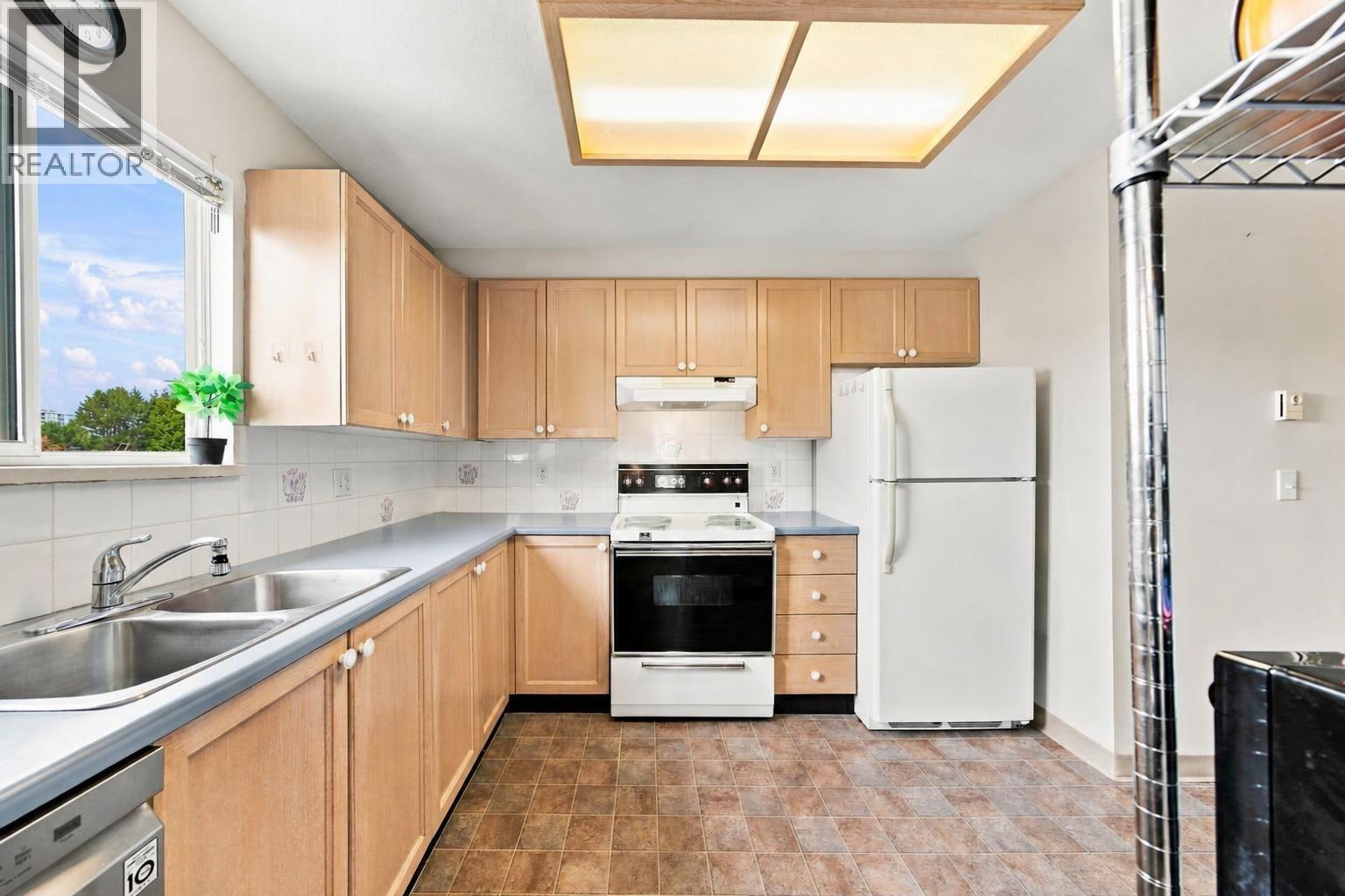305 8751 GENERAL CURRIE ROAD, Richmond — photo 6
