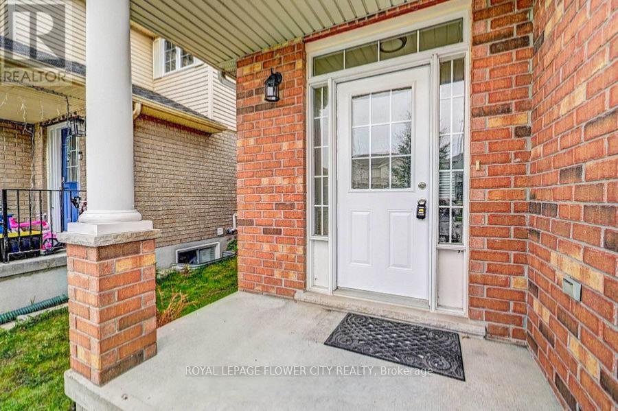 419 TEALBY CRESCENT — photo 3