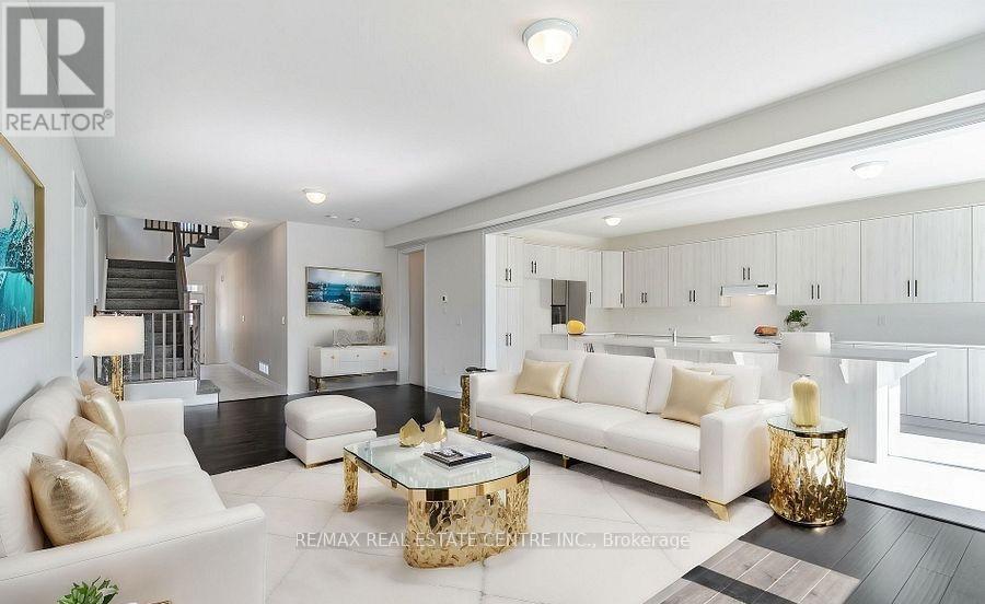 36 HENRY MARACLE STREET - Image 4