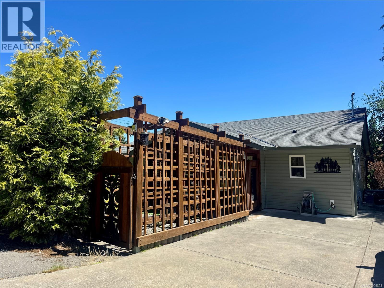 1780 Jay Bell Trail, Qualicum Beach