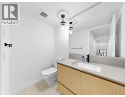 42 528 E 2nd Street, North Vancouver, BC V7L0G8 Photo 6