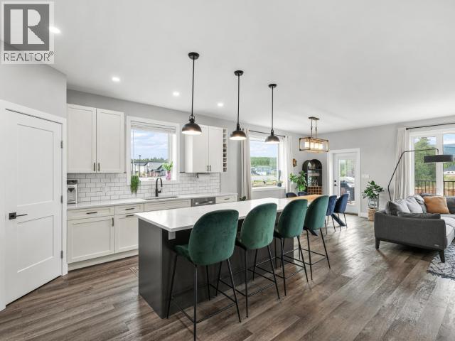 32 EUGENE AVENUE - 6