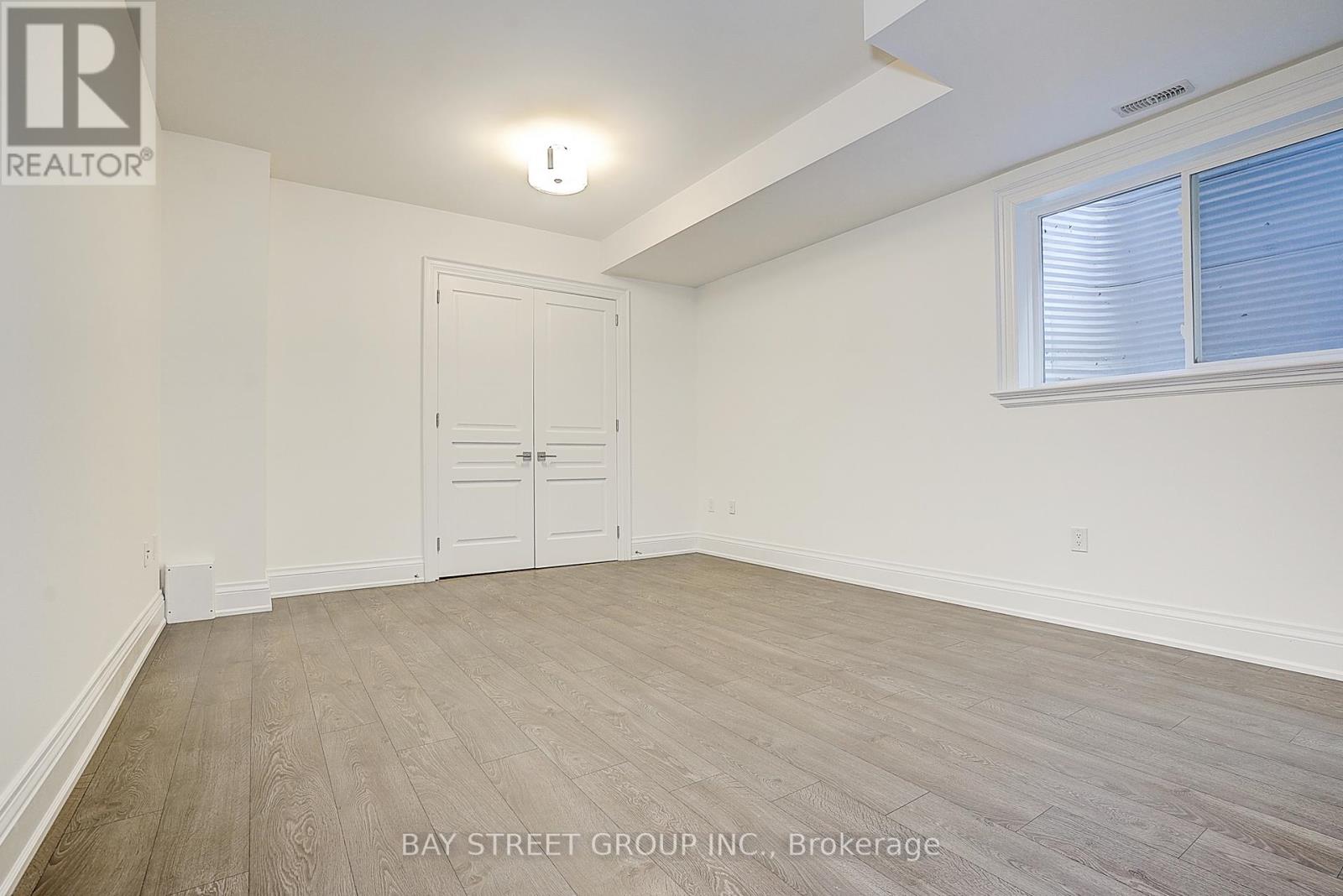 28 CARNWATH CRESCENT - 8