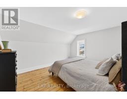 16 Barker Street, Prince Edward County, ON K0K2T0 Photo 33