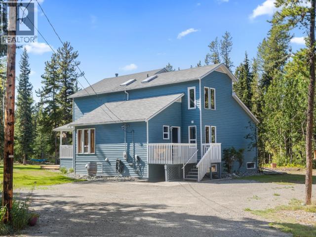 20 HARBOTTLE ROAD, Whitehorse, Yukon, Y1A5T2, Whitehorse, Yukon — photo 3 of 5