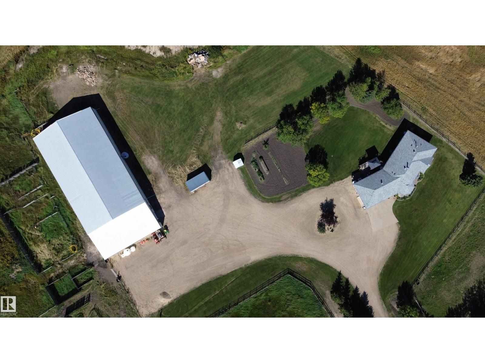 26526 TWP ROAD 572 - 2