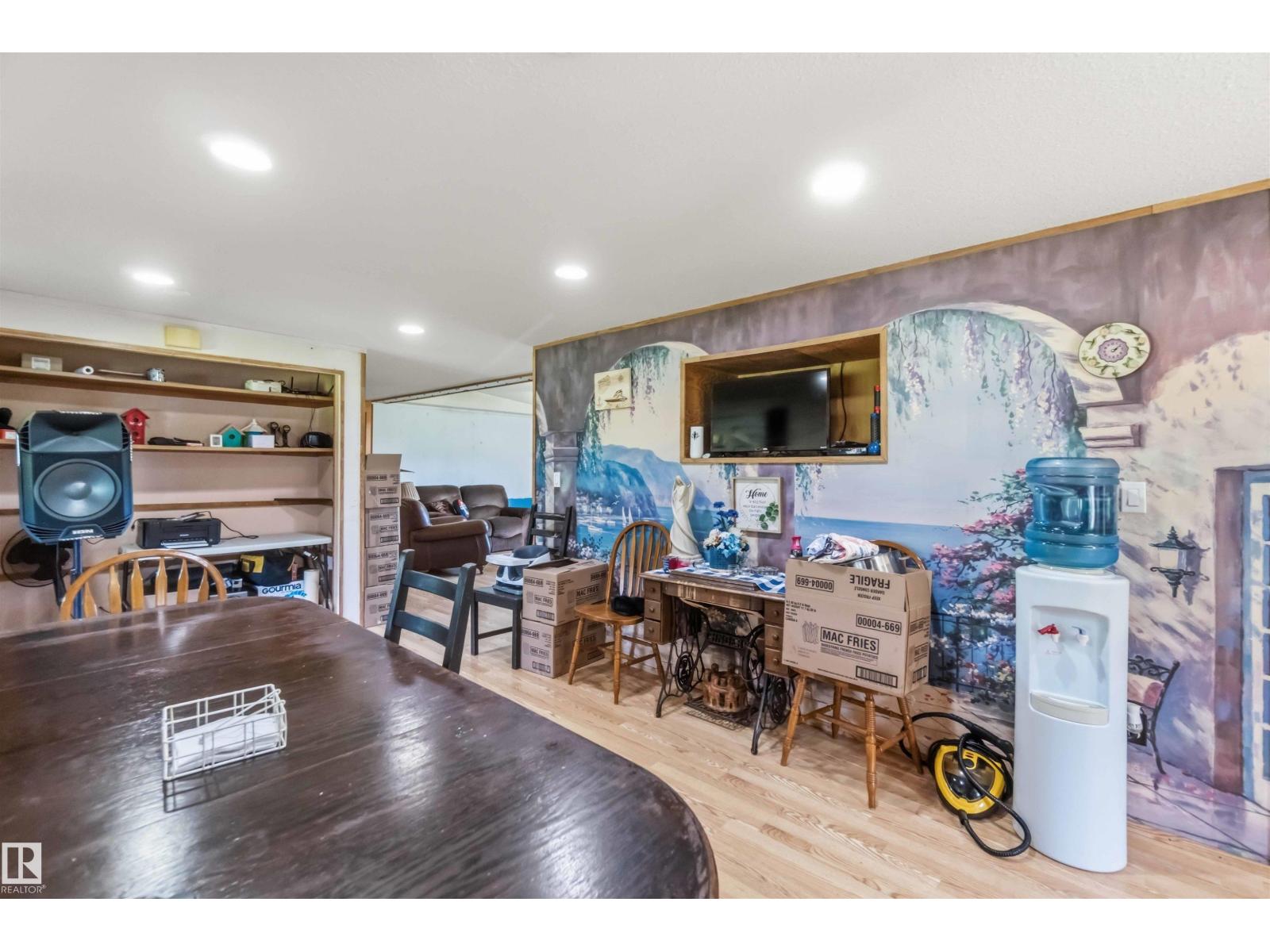 52315 RGE ROAD 273 - 12