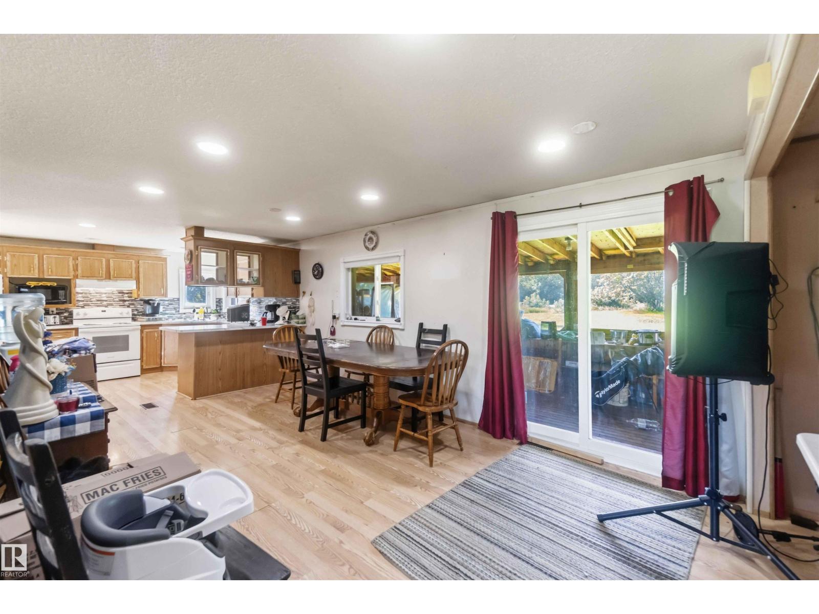 52315 RGE ROAD 273 - 13