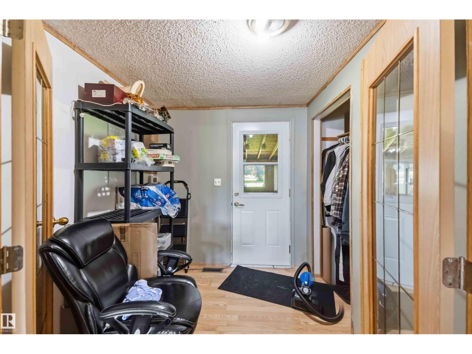52315 RGE ROAD 273 - 19
