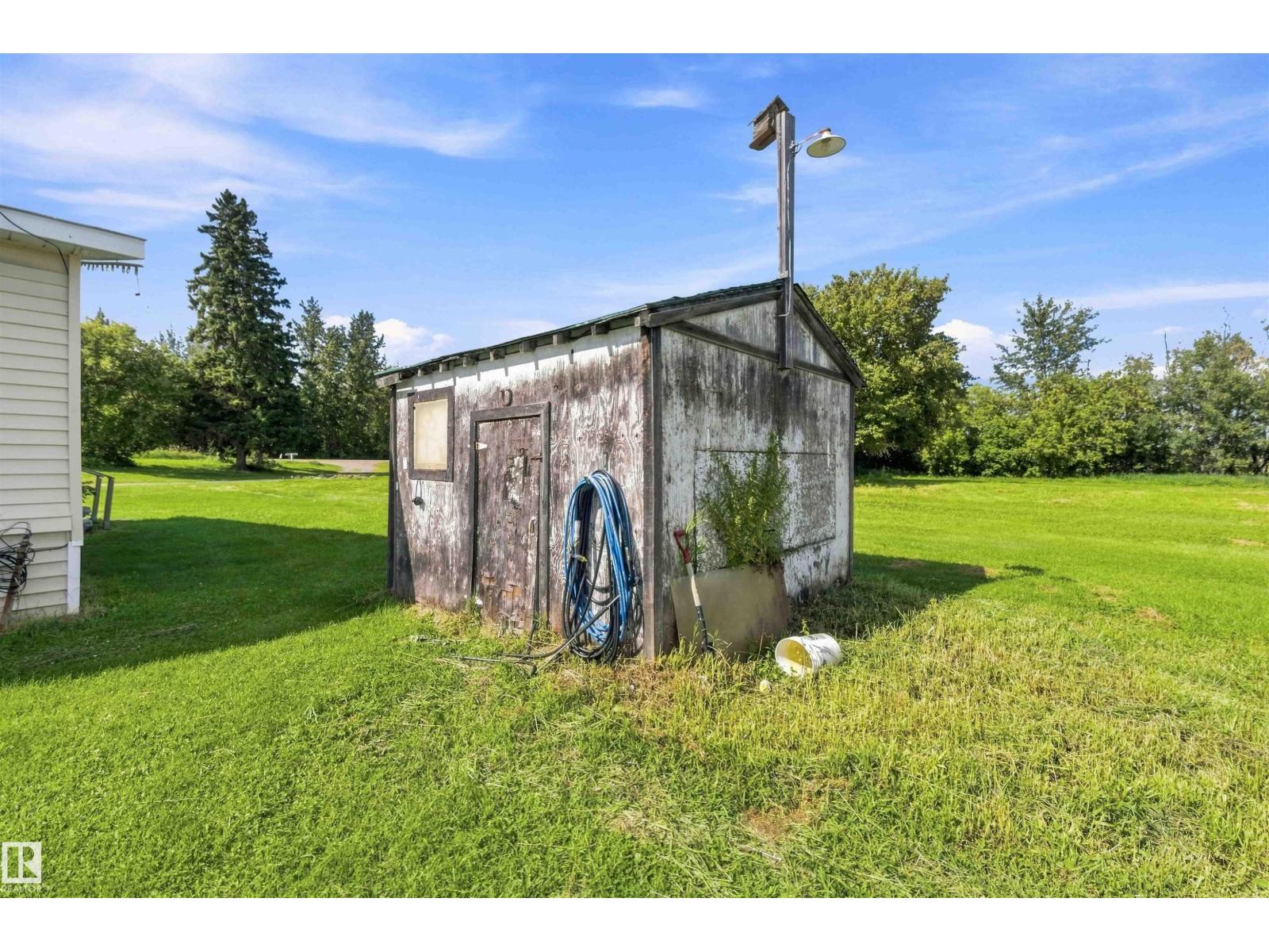52315 RGE ROAD 273 - 40