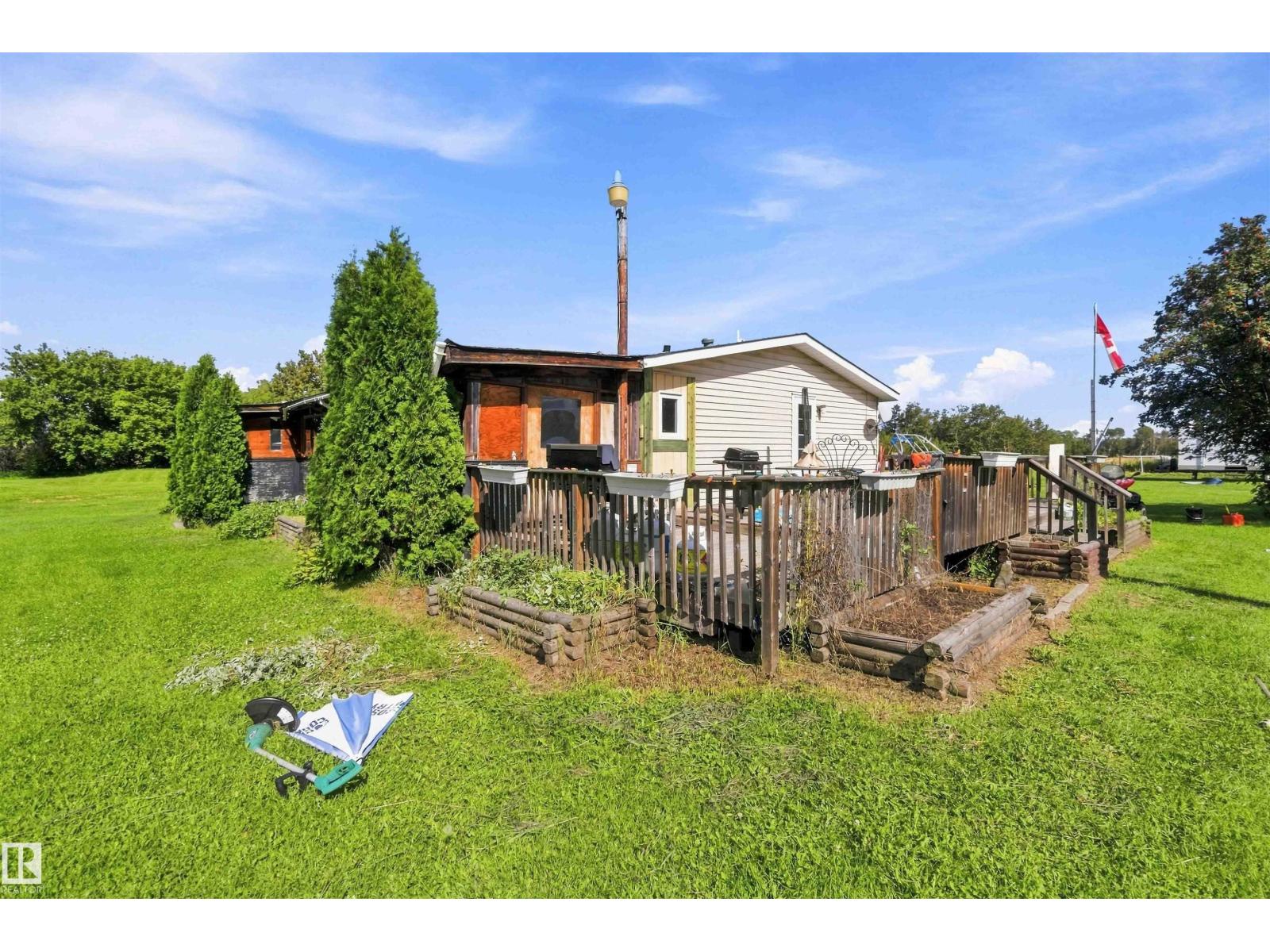 52315 RGE ROAD 273 - 51
