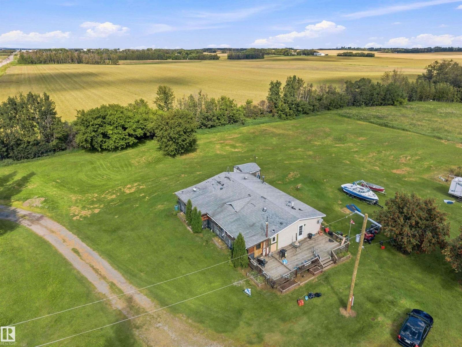 52315 RGE ROAD 273 - 57