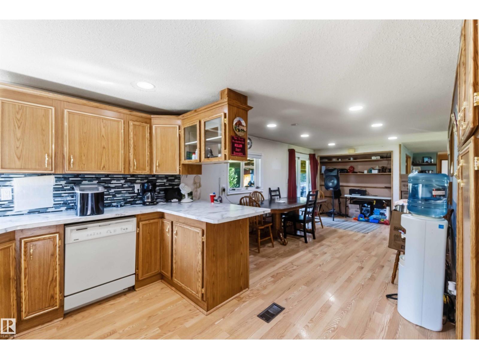 52315 RGE ROAD 273 - 7