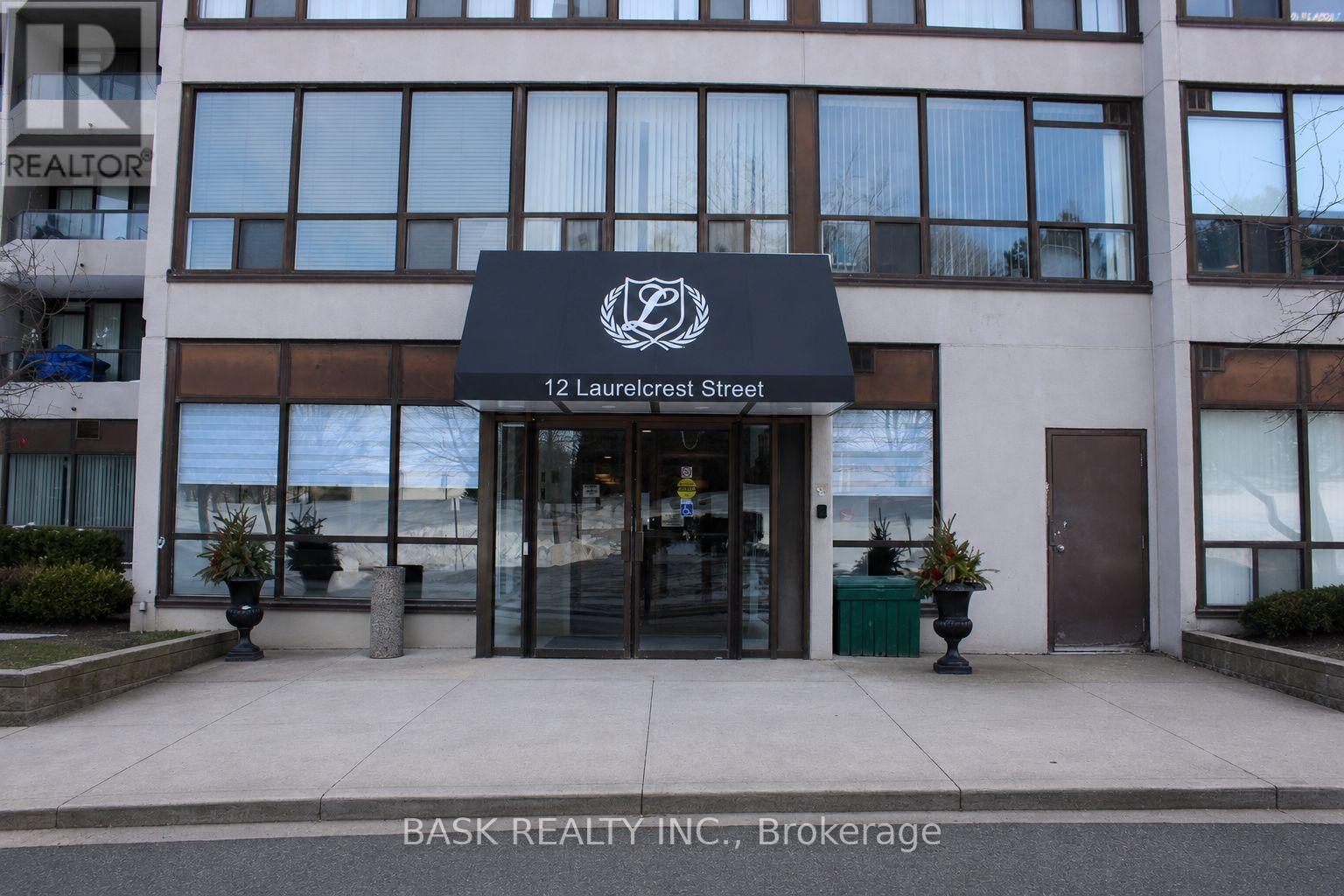 #907 12 Laurelcrest Street, Brampton (Queen Street Corridor), Ontario, L6S5Y4, Brampton (Queen Street Corridor), Ontario — photo 2 of 5