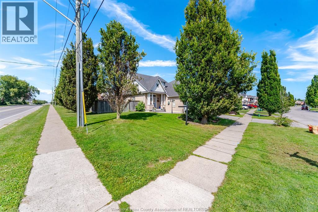 2 SPRUCEWOOD CRESCENT - Image 4