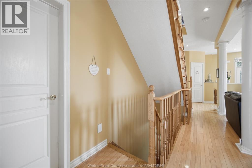 2 SPRUCEWOOD CRESCENT - Image 36