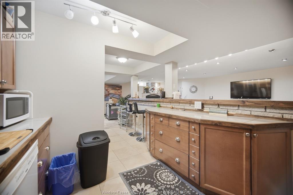2 SPRUCEWOOD CRESCENT - Image 41