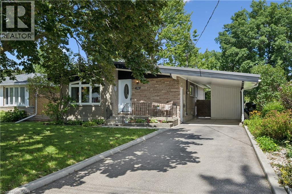 146 KENNETH Avenue - 3