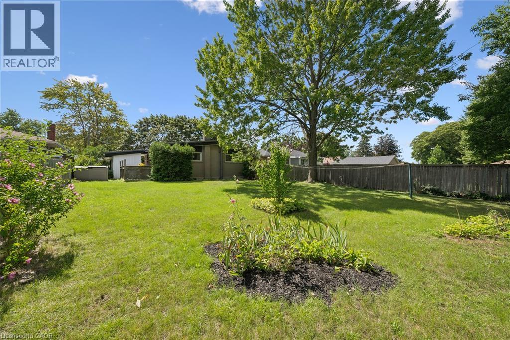 146 KENNETH Avenue - 29