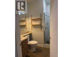 Ensuite 5335 Irving Street Street, Burnaby, BC V5H1V1 Photo 7