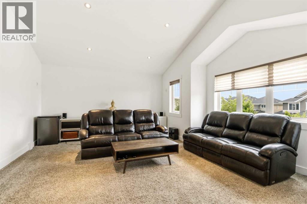 100 Dakin Drive - 31
