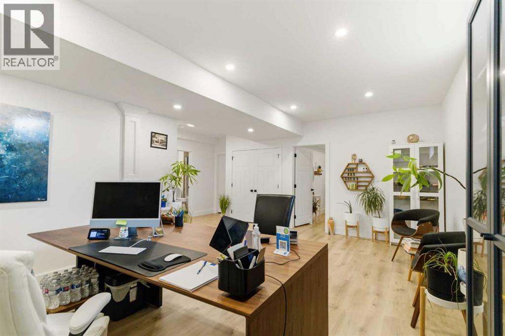 100 Dakin Drive - 36