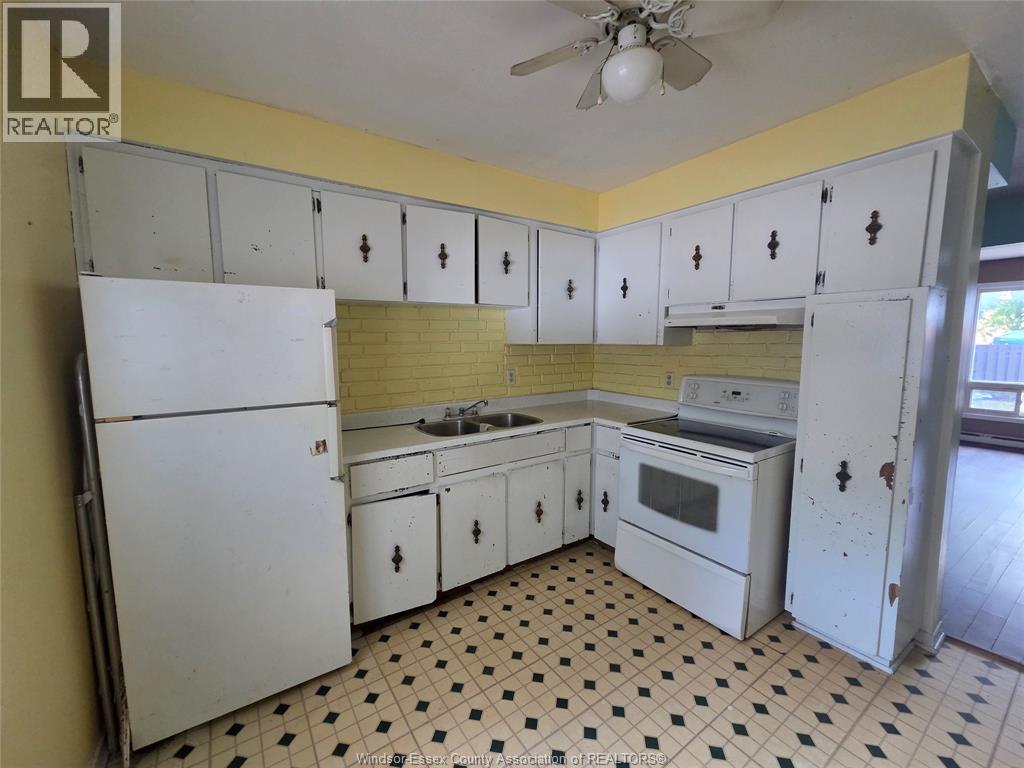 2816 Meadowbrook LANE - Image 6
