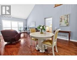 Sitting room - 145 Louisbourg Way, Markham, ON L6E2A2 Photo 6