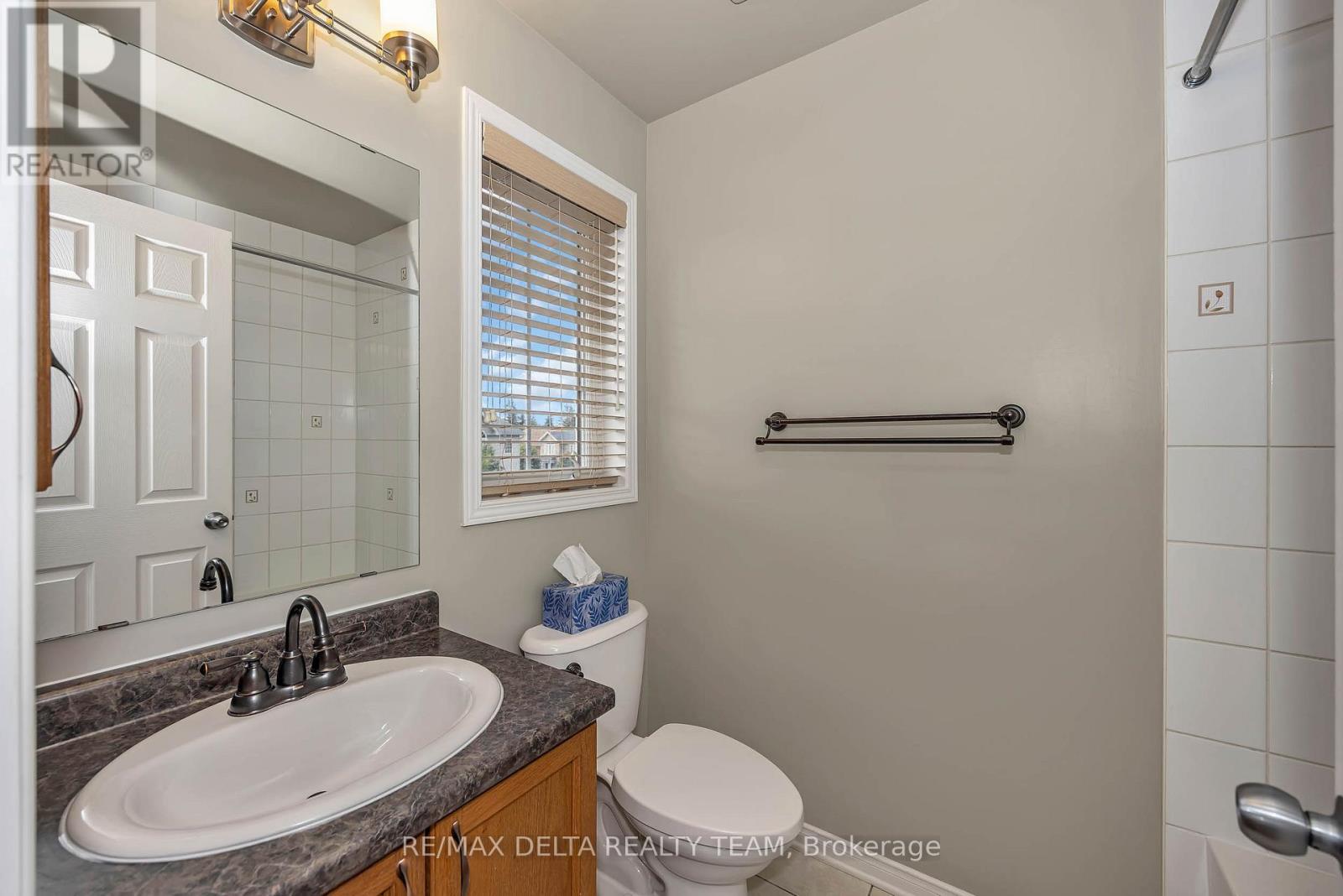253 CITYVIEW CRESCENT - Image 25