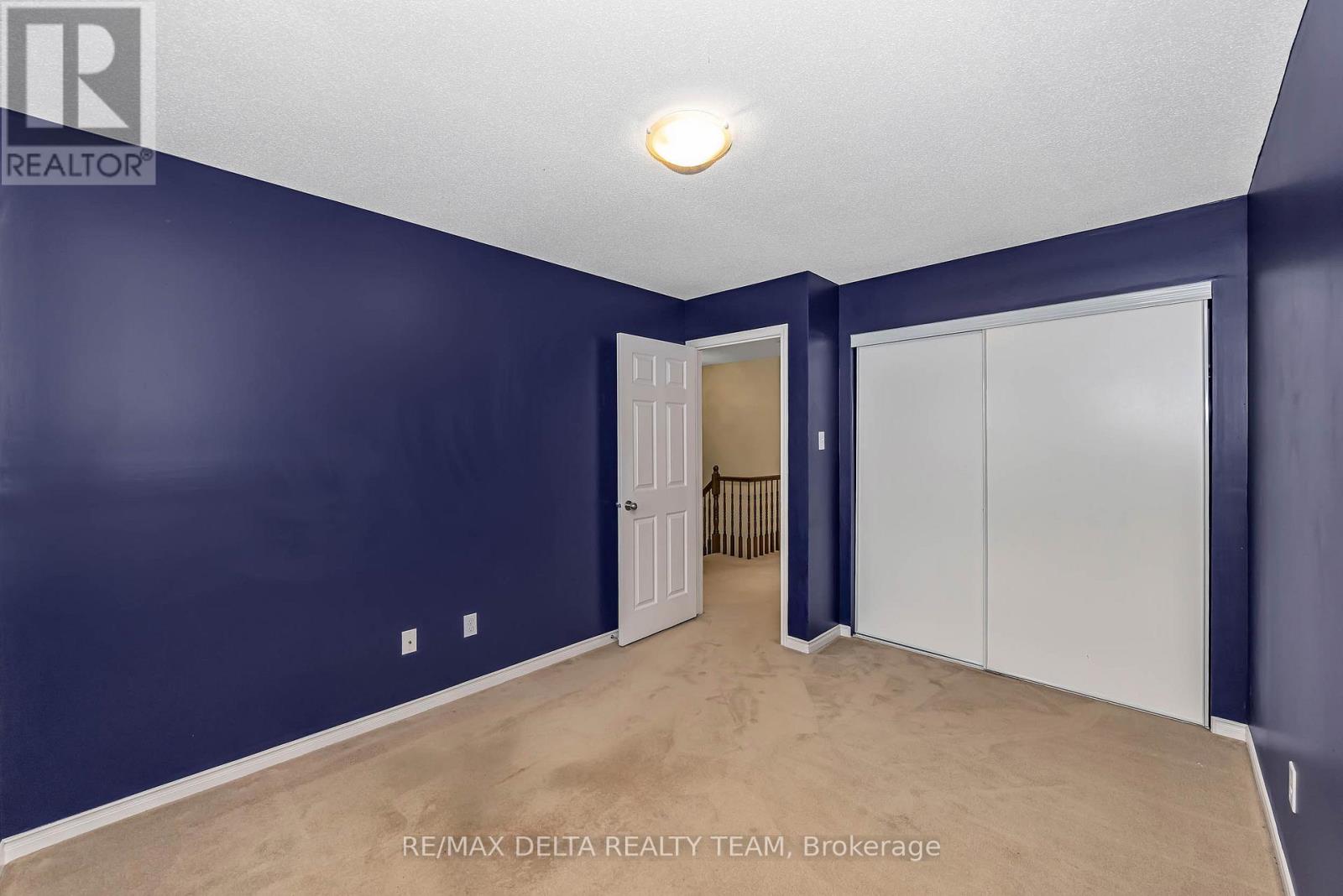 253 CITYVIEW CRESCENT - Image 31